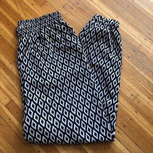 NWOT Xhilaration Patterned Harem Pants